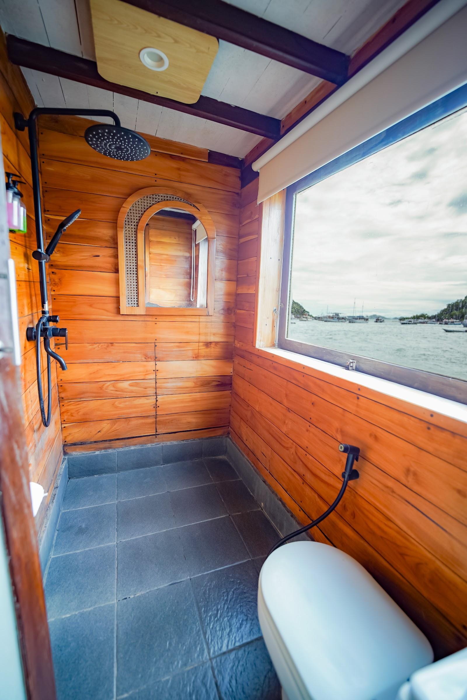 Yumana — 3_Deluxe Cabin (image 6)