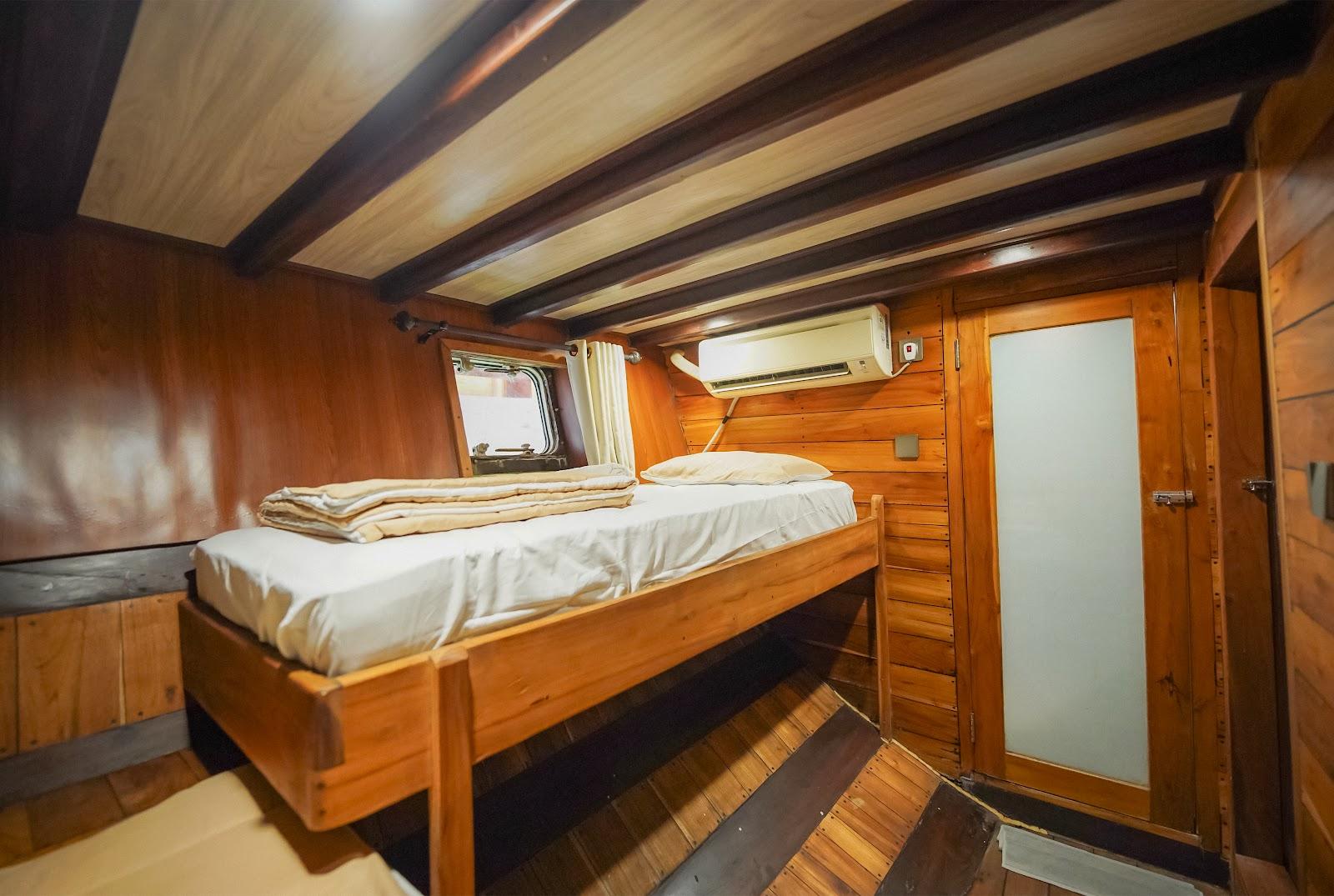 Yumana — 4_Superior Cabin (image 12)