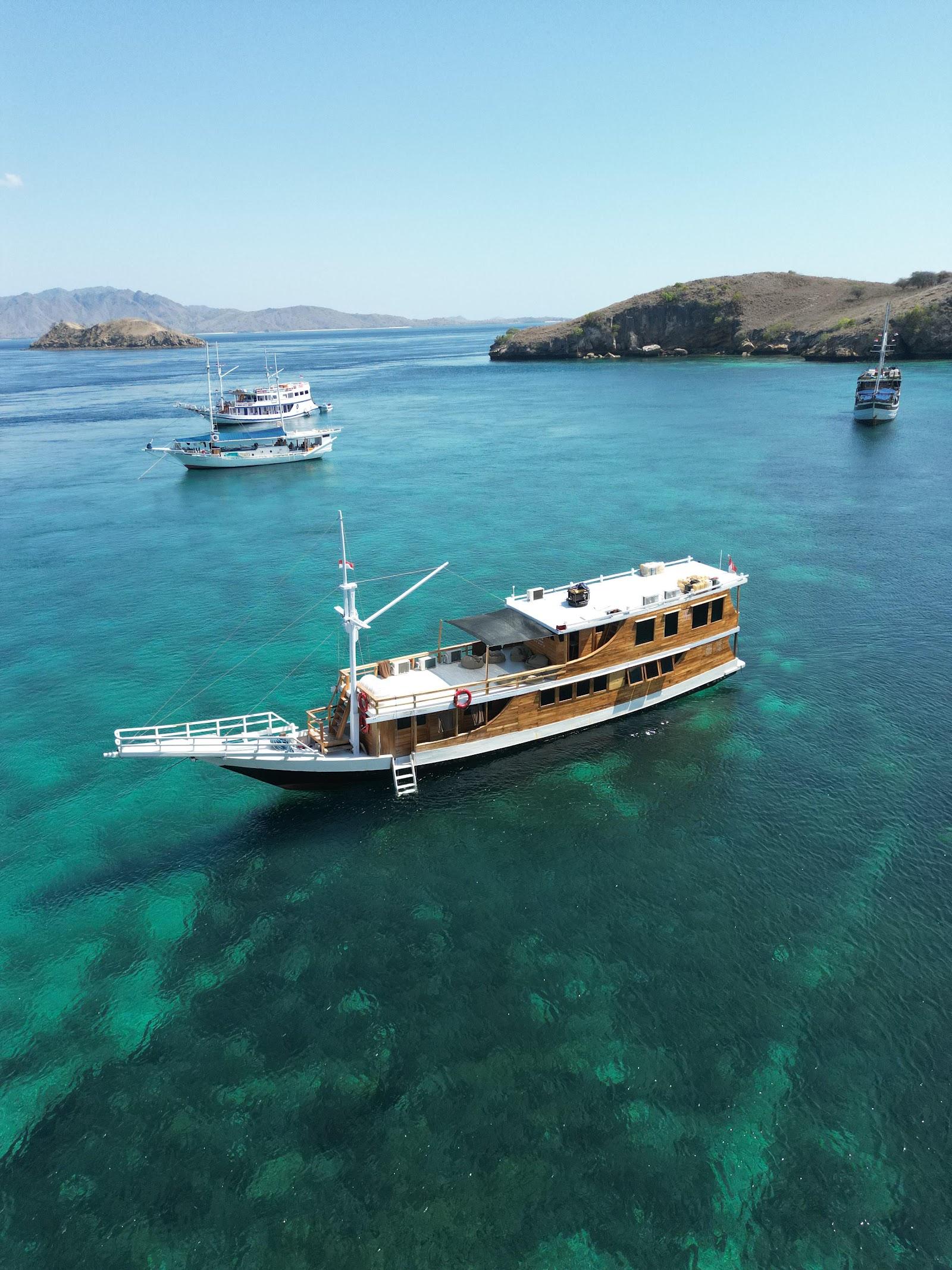 Segara Photos — 1. BOAT (image 4)