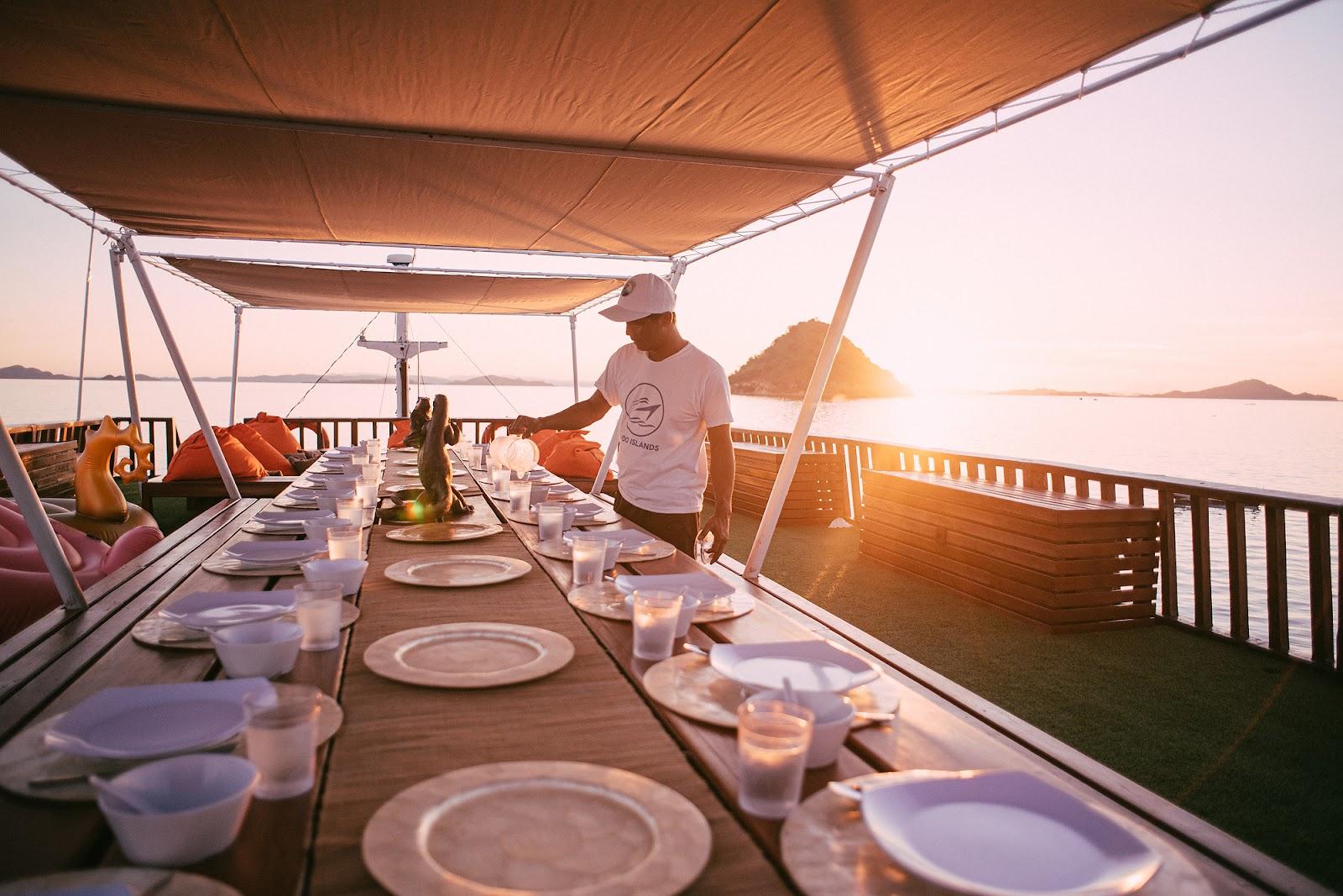 Ocean Pro — SUNDECK (image 12)