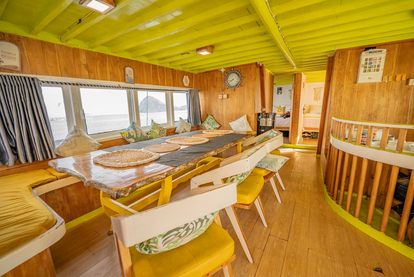 NK Jaya 2 — Dining Room (image 2)