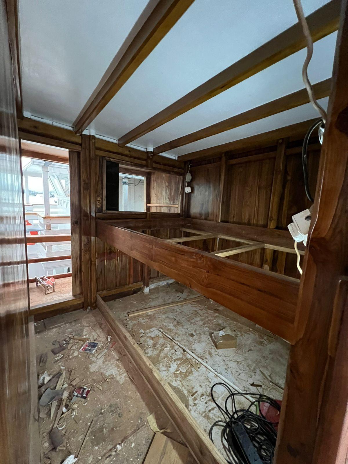 Dinara Live A Board — Cabin 4 (Family / Share cabin, Balcony, Share Bathroom) (image 1)