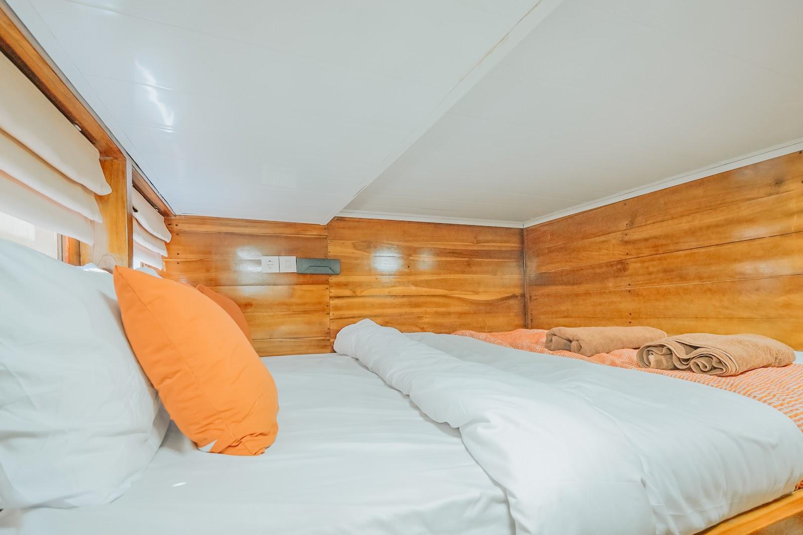 Segara Photos — 6. SHARING CABIN ROOM (image 2)