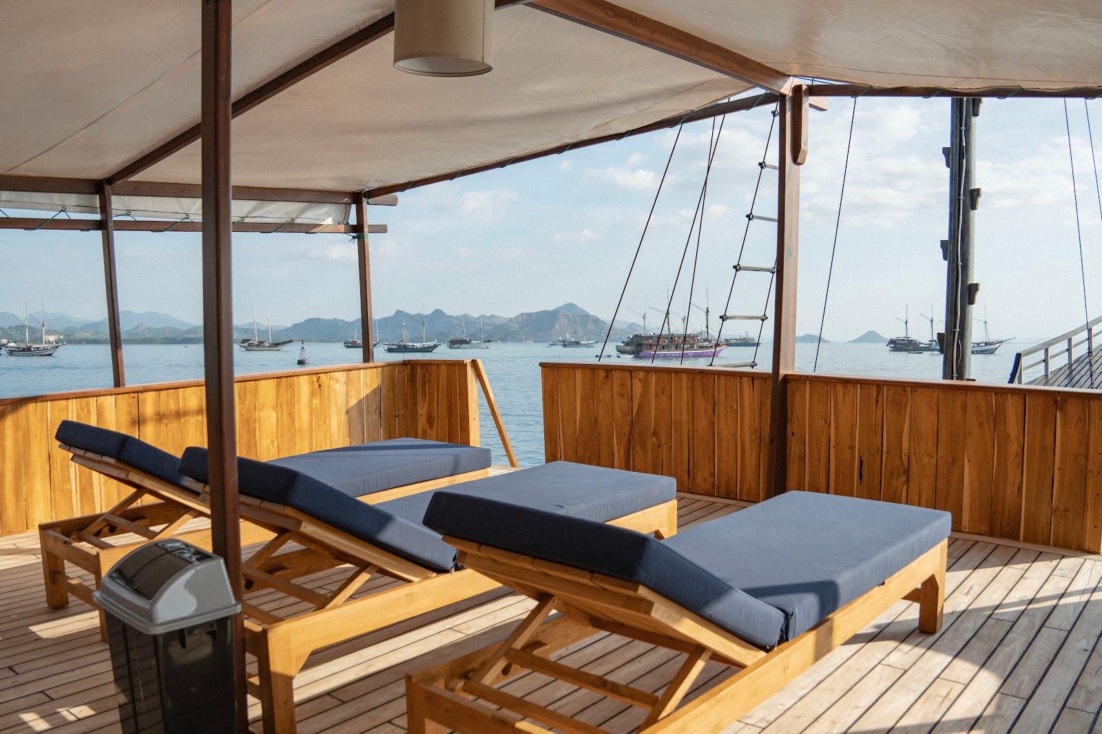 Lamborajo 3 — Sundeck - Middle Deck (image 4)
