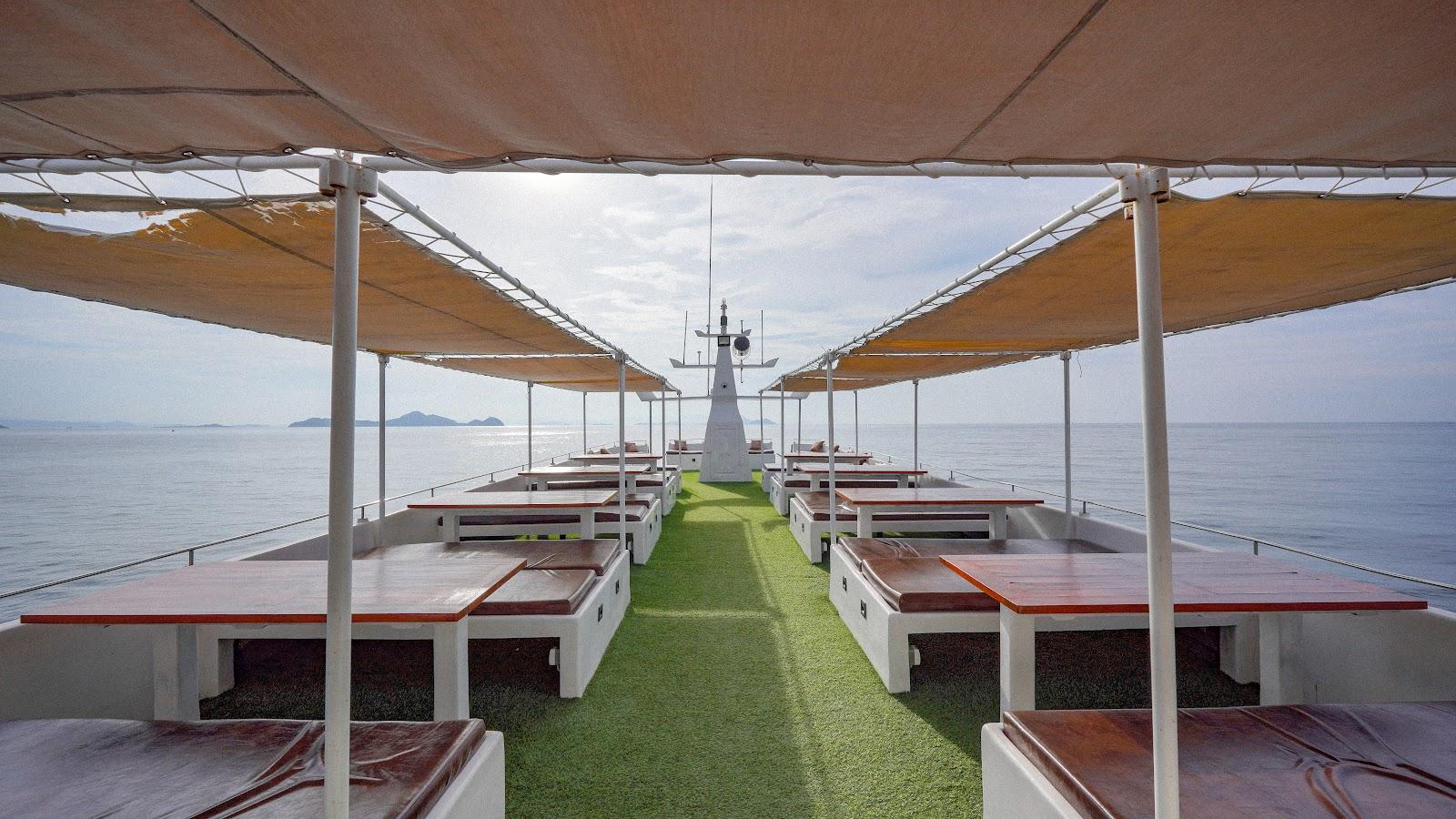 Ocean Angel — Outdoor Area (image 9)
