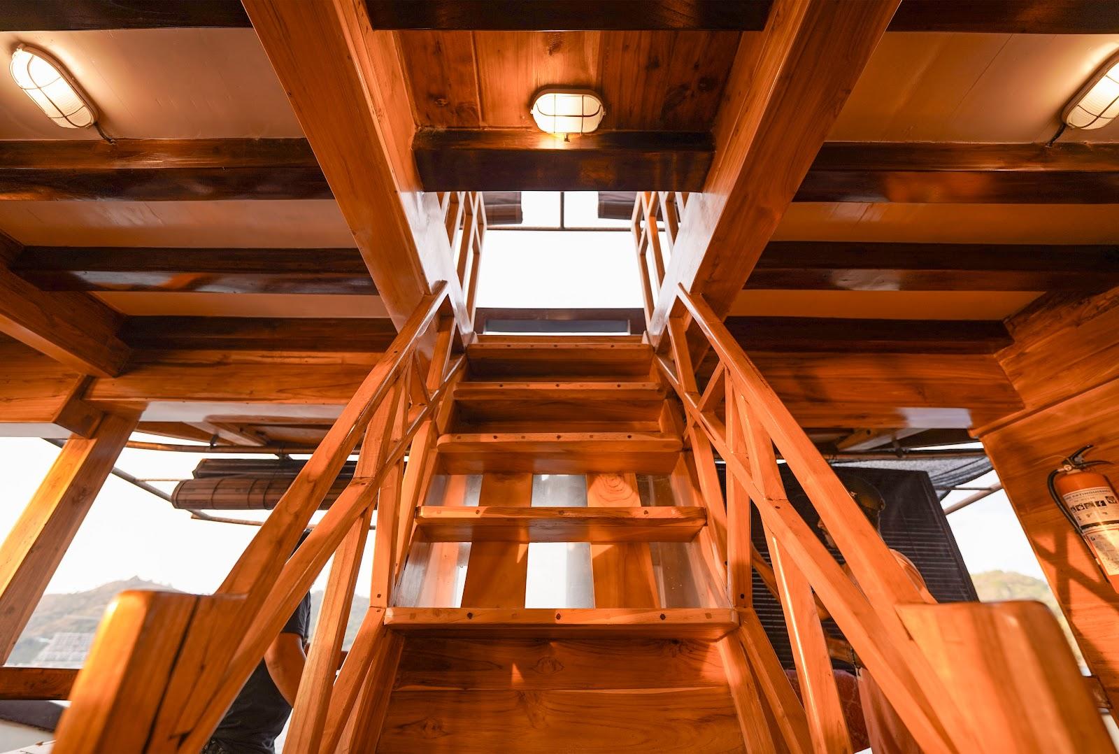 Alfathran 3 — Indoor Restaurant (image 3)