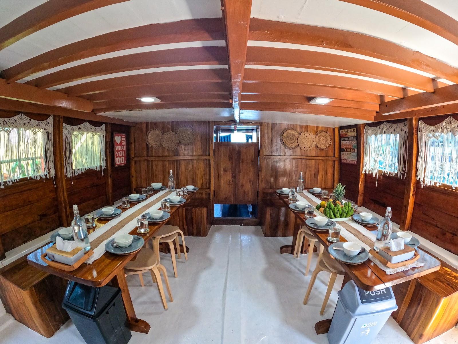 Dinara Live A Board — Indoor Resto (image 5)