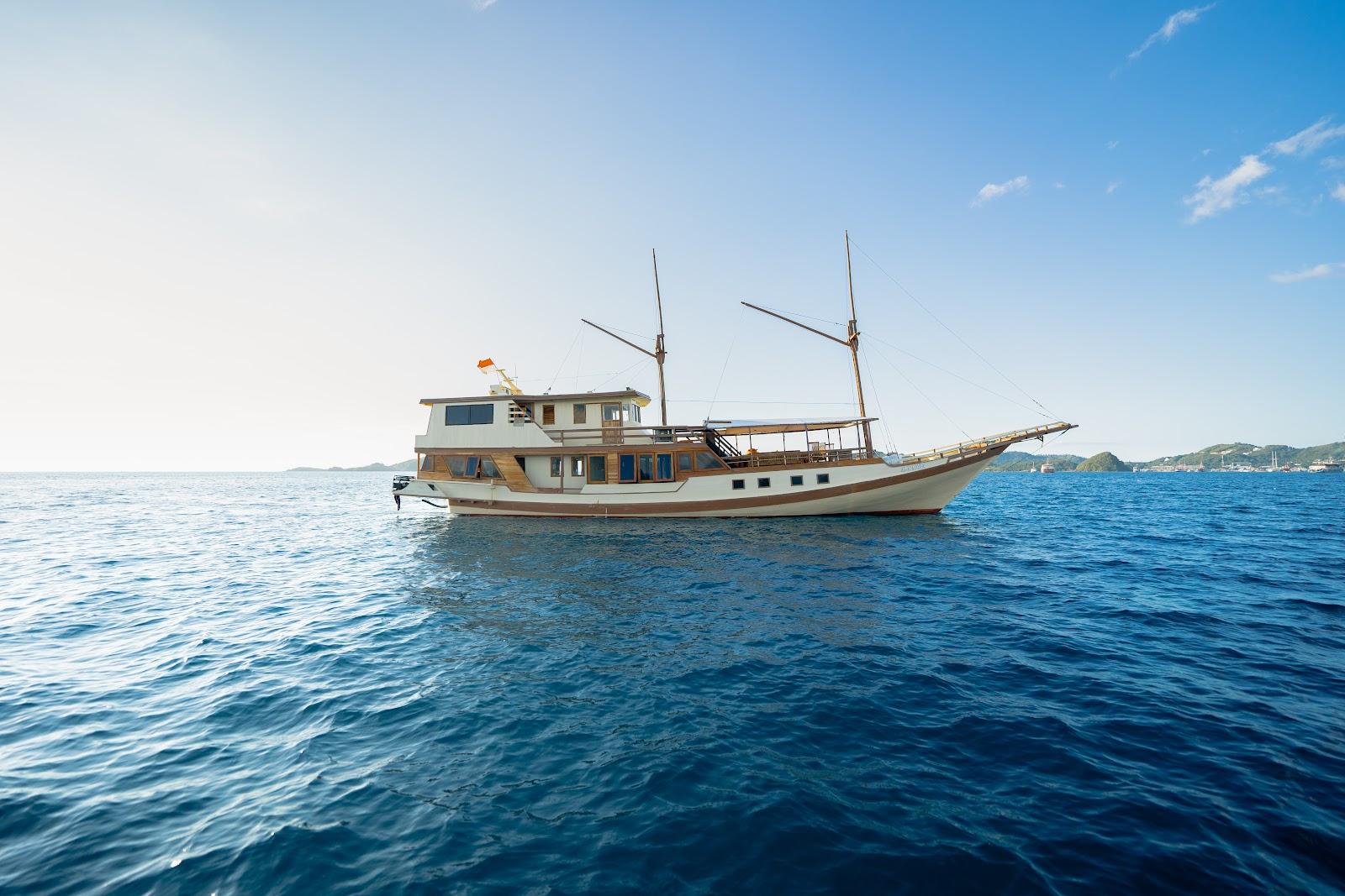 Almadira — #BOAT (image 40)