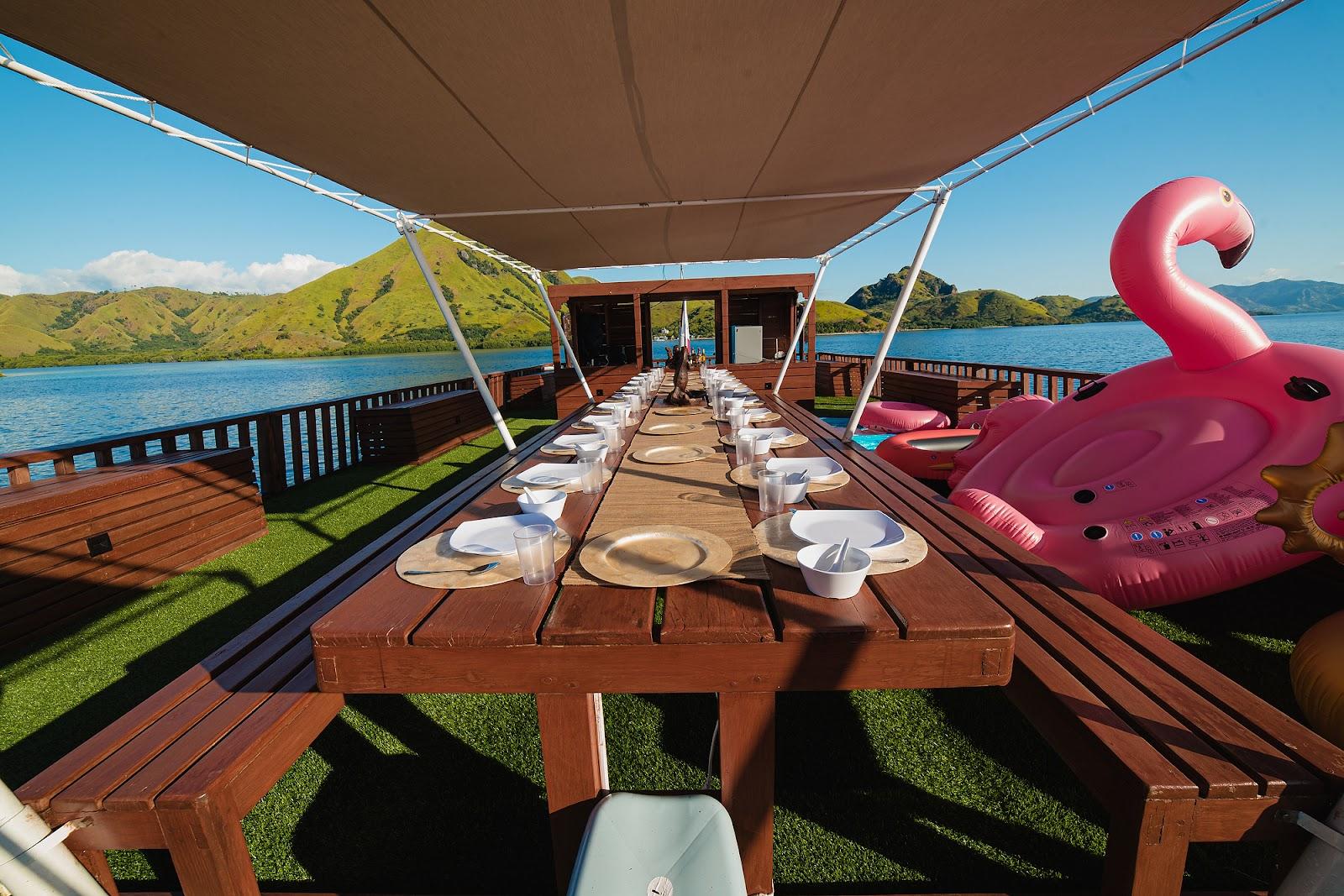 Ocean Pro — SUNDECK (image 9)