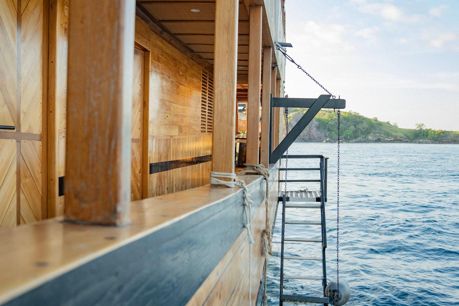 Lamborajo 3 — Sundeck - Main Deck (image 7)