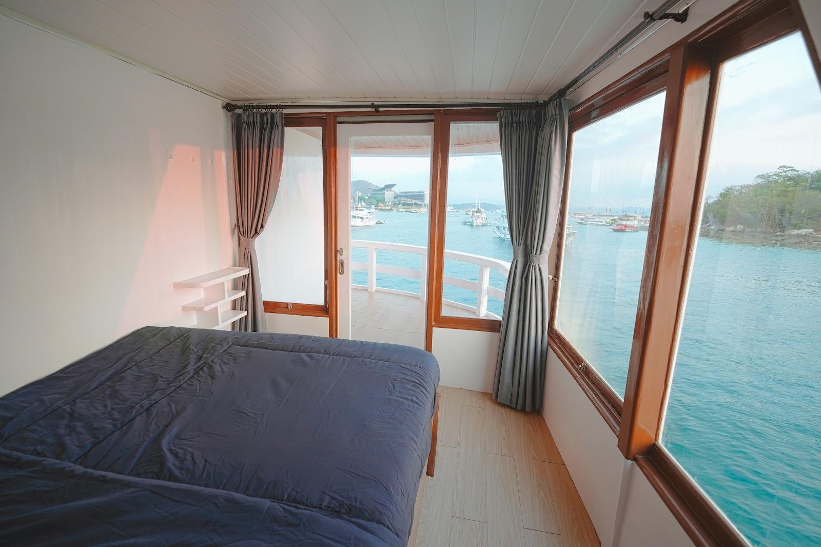 Gaisan — 1. Master Ocean (QueenBed + Balcony) (image 3)