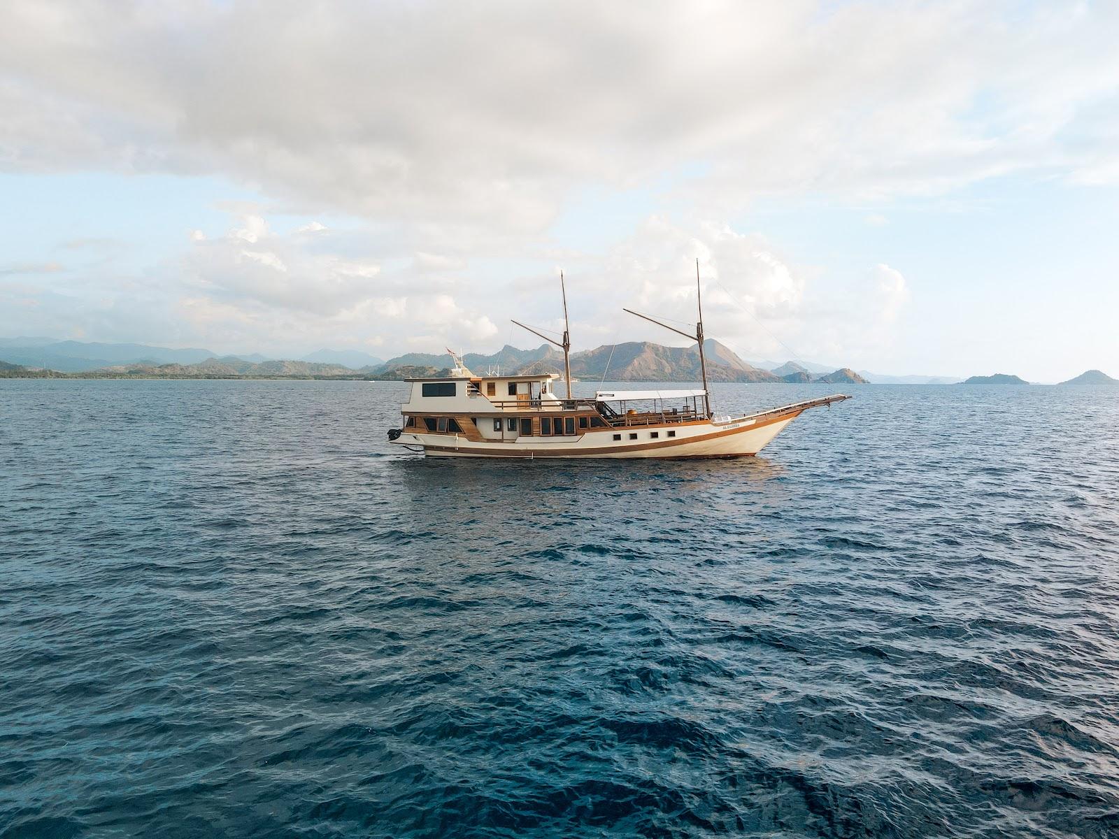 Almadira — #BOAT (image 5)