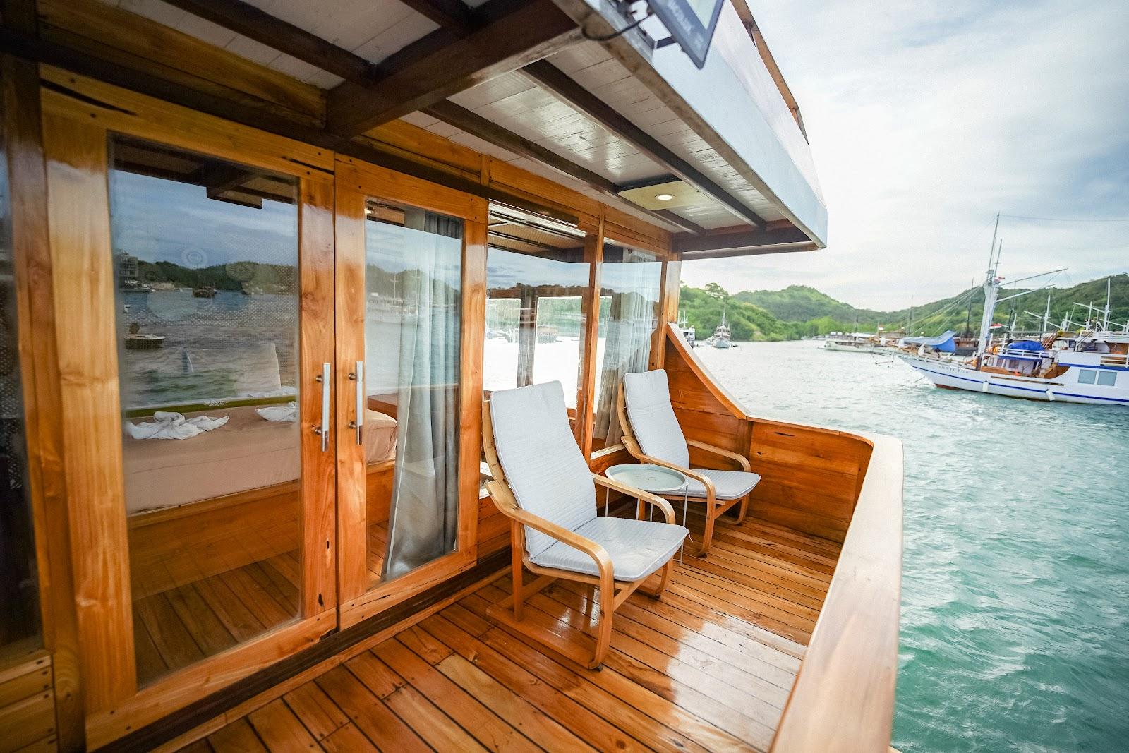 Yumana — 1_Royal Suite Cabin (image 12)