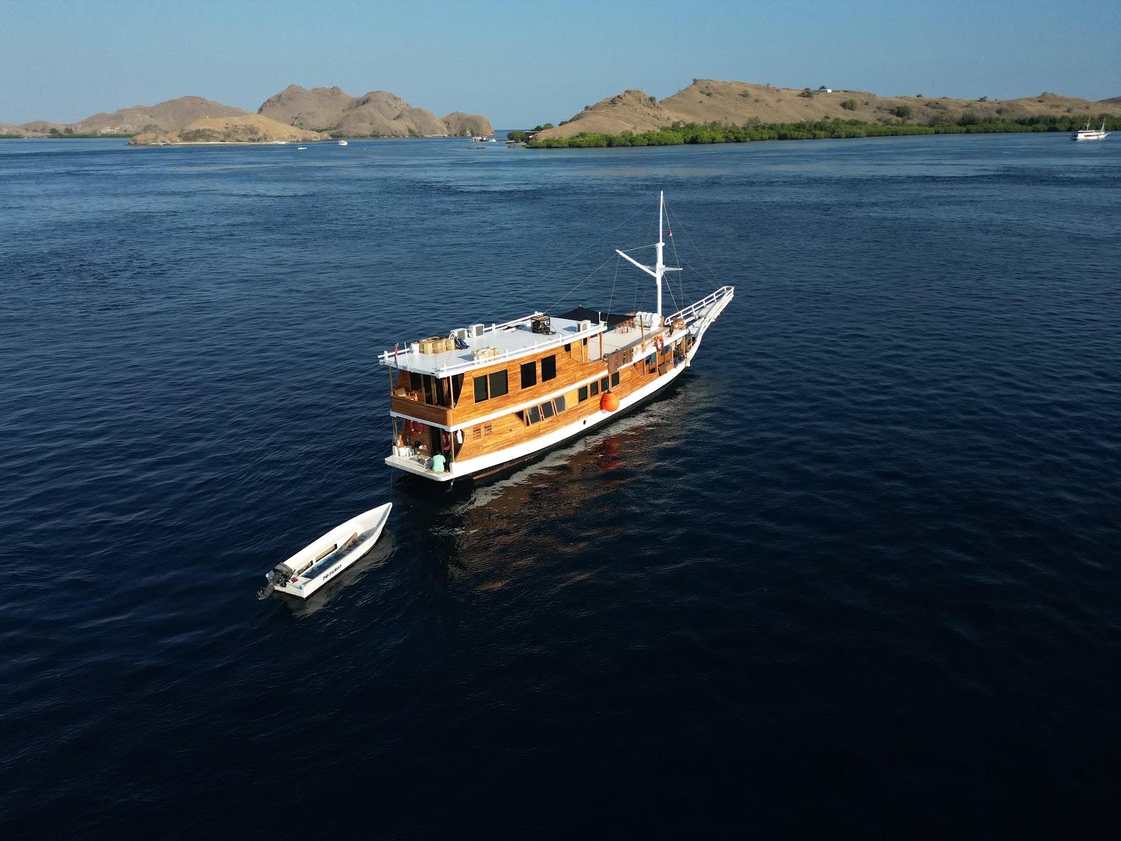 Segara Photos — 1. BOAT (image 3)