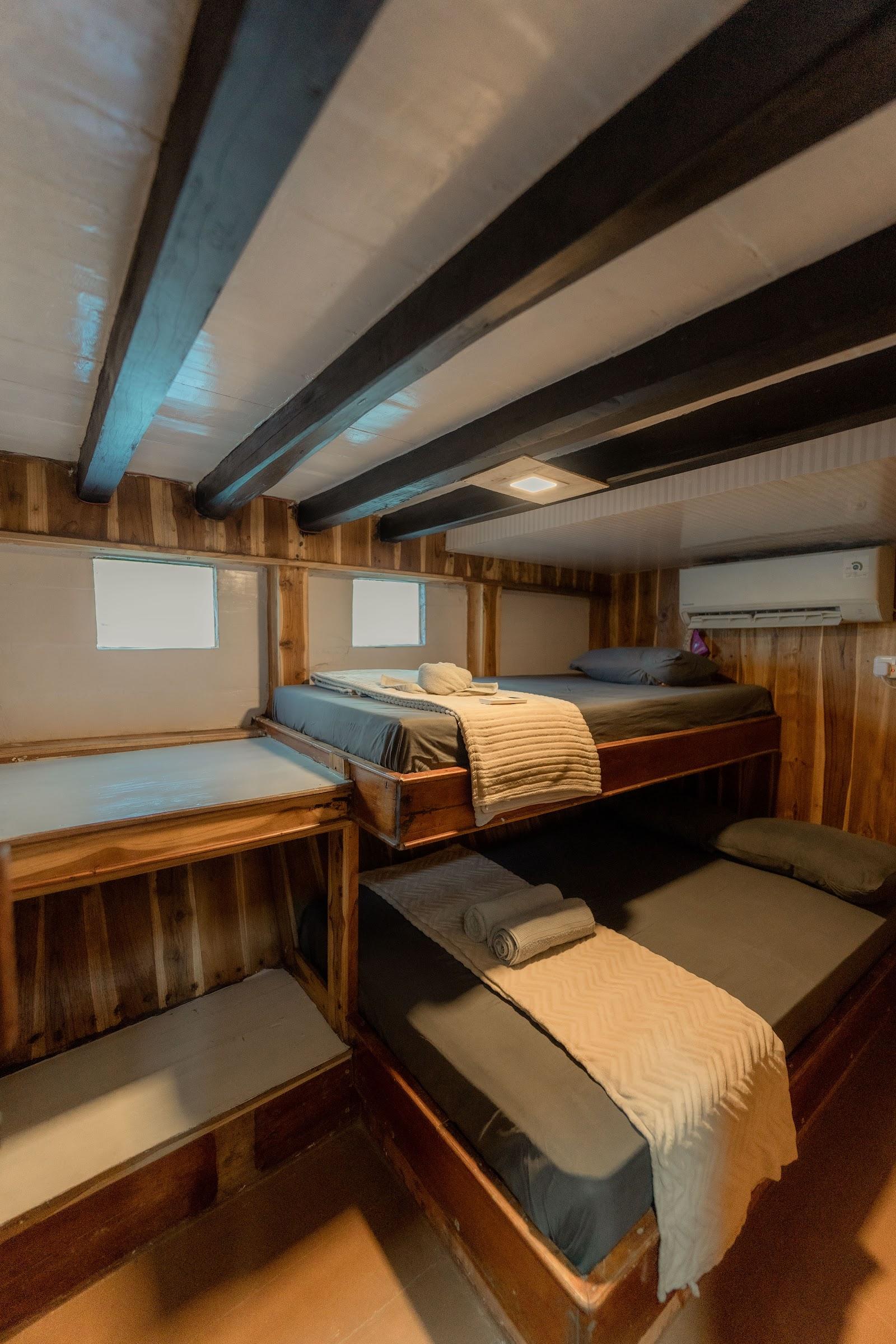 Almadira — CABIN 1-2- Share:Private (QueenBed + Single Bed) (image 1)