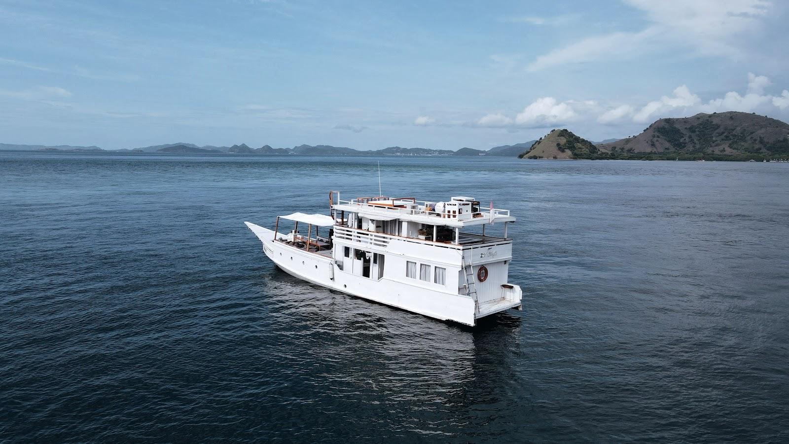 Zendaya 01 Phinisi — BOAT & PUBLIC AREA (image 15)