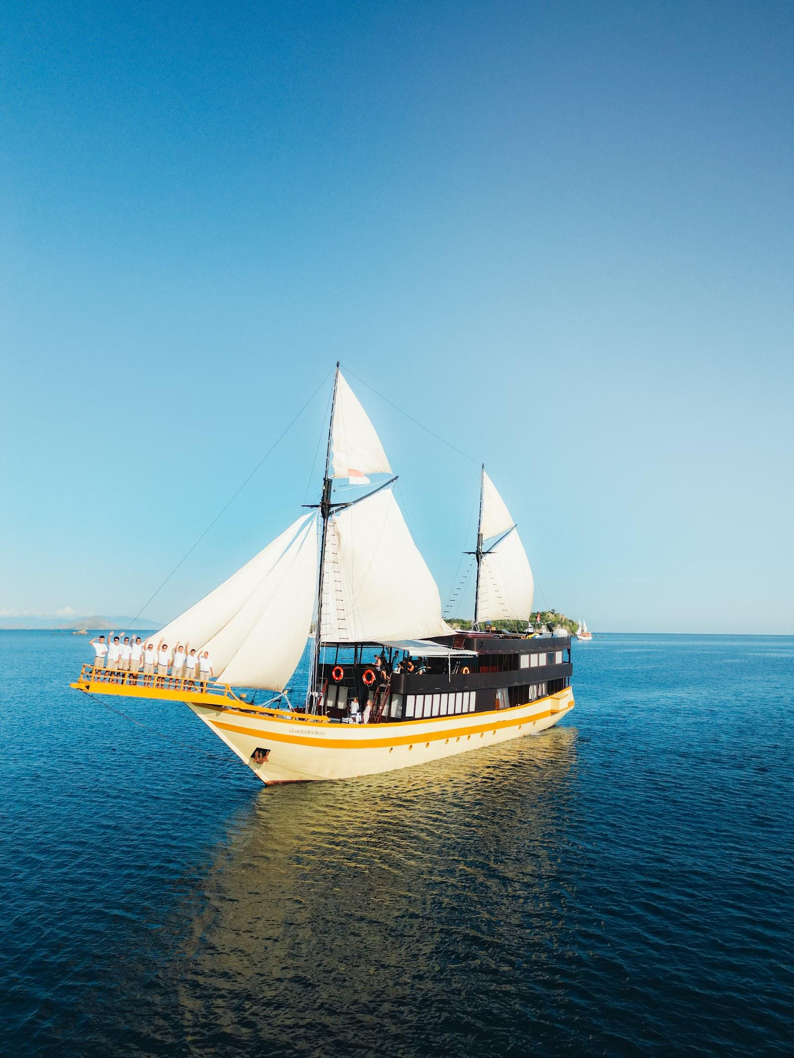 Lamborajo 3 — Lamborajo 3 - Open Sail (image 11)