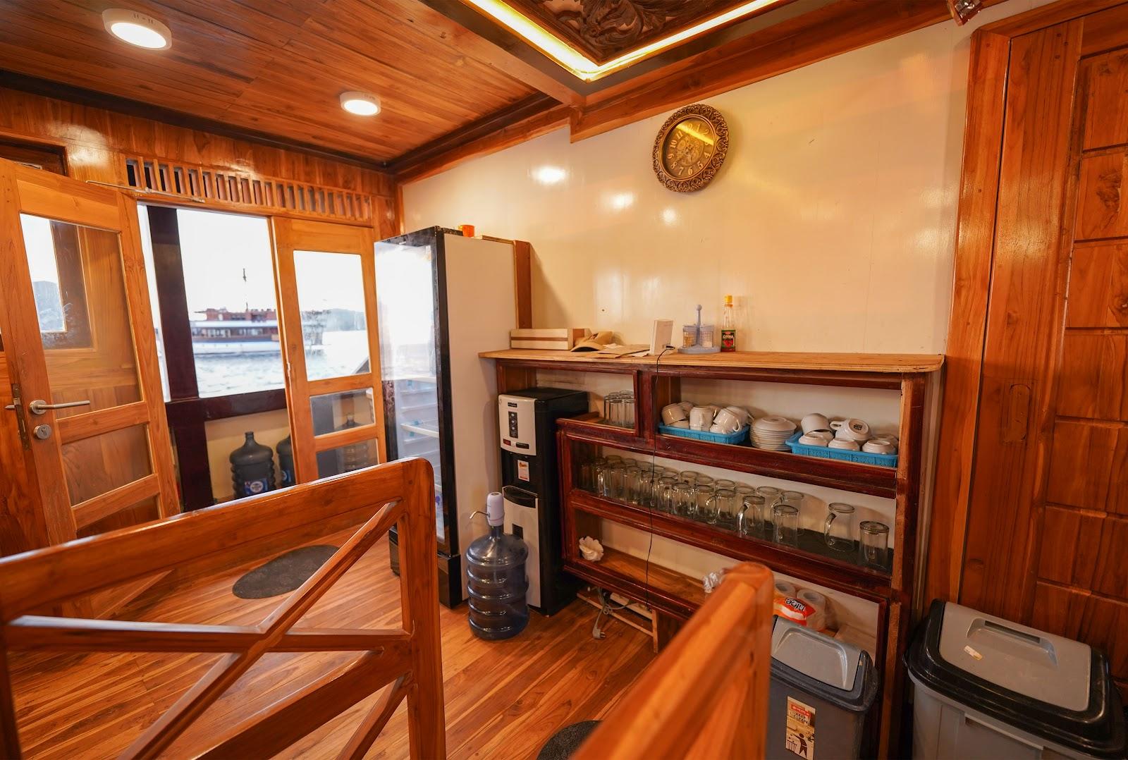 Alfathran 3 — Indoor Restaurant (image 7)