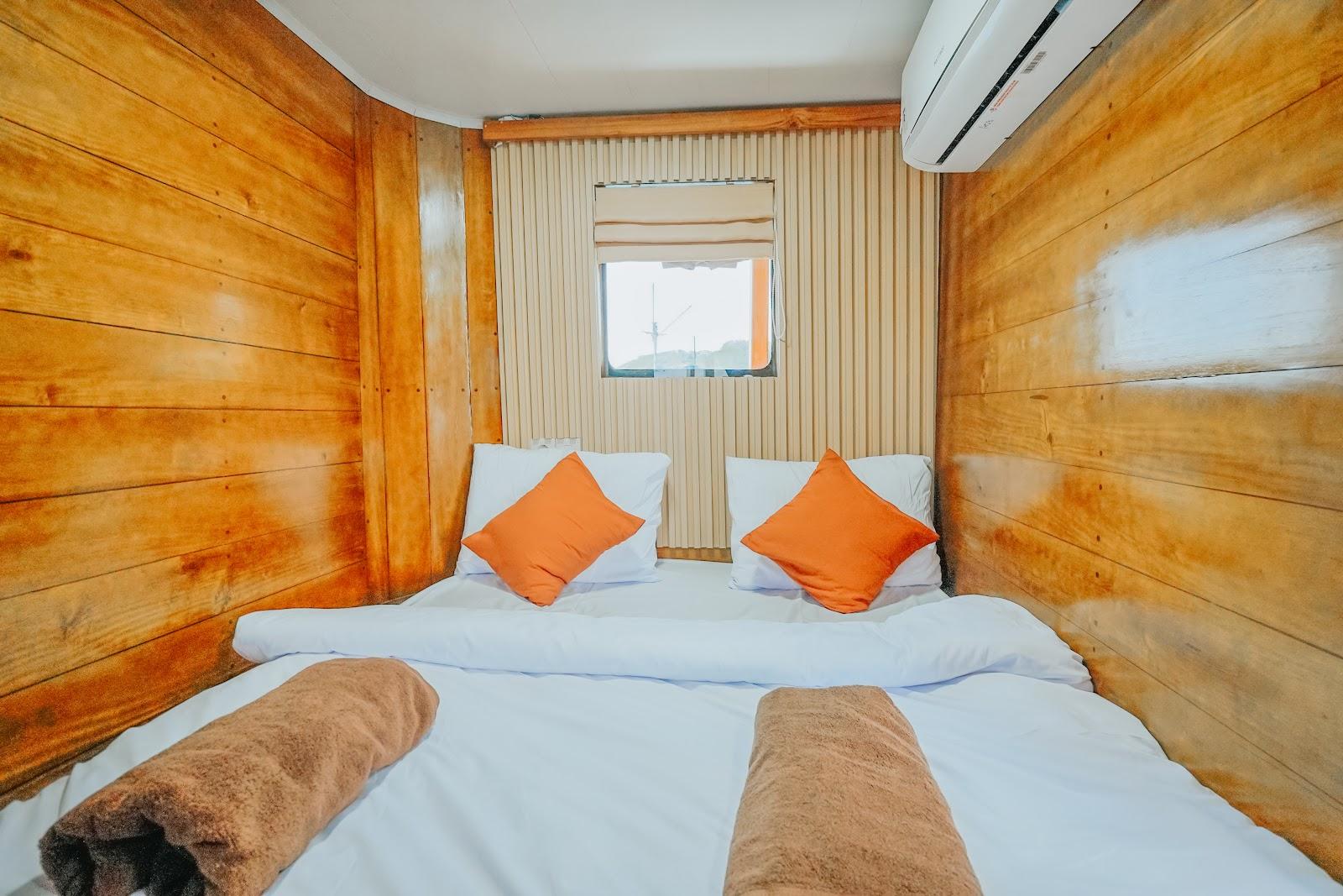 Segara Photos — 4. SUPERIOR CABIN ROOM (image 3)