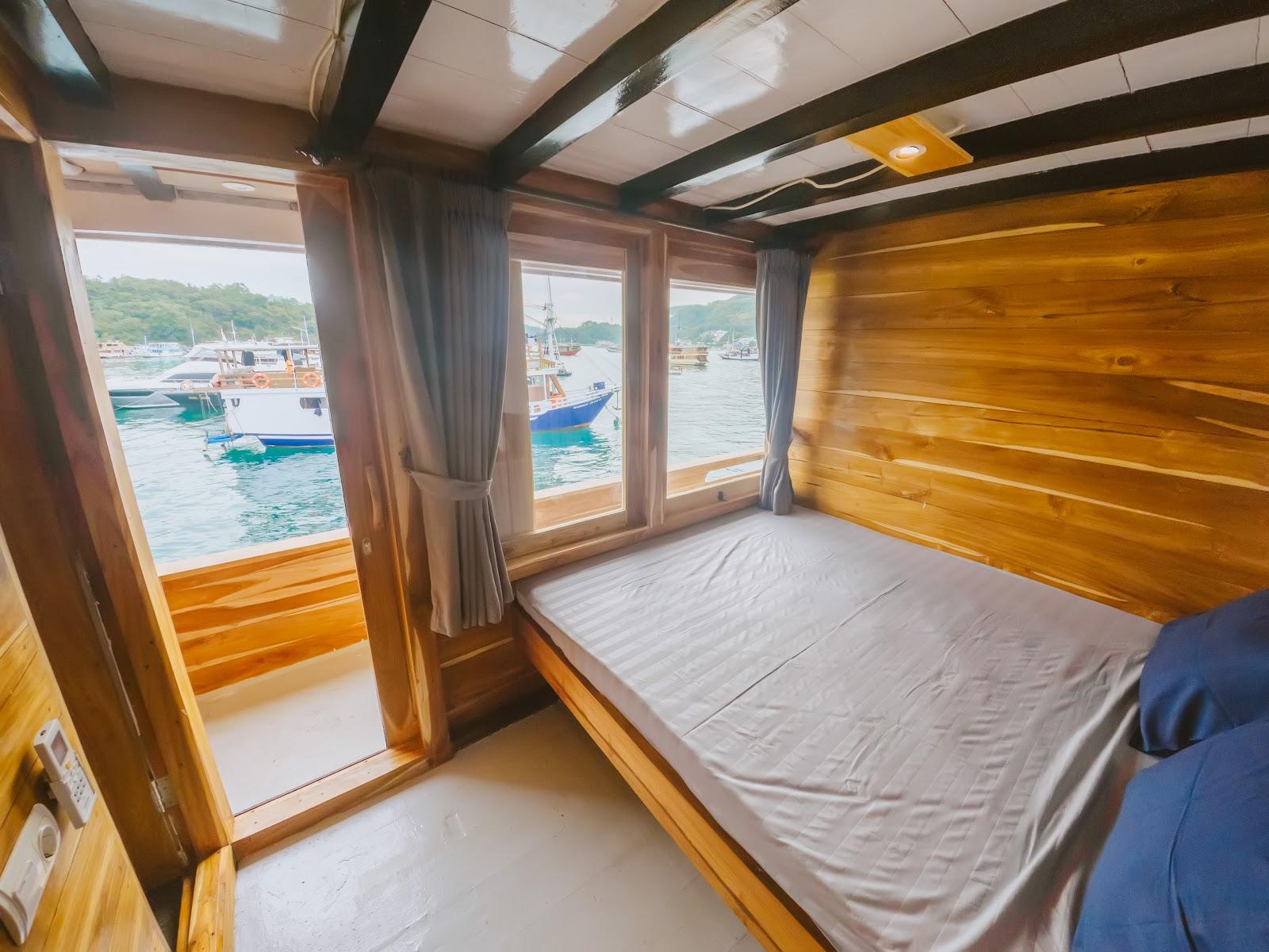 Nox — 6. Cabin 6 - Deluxe Ocean (Left Side) - Upper Deck (image 3)